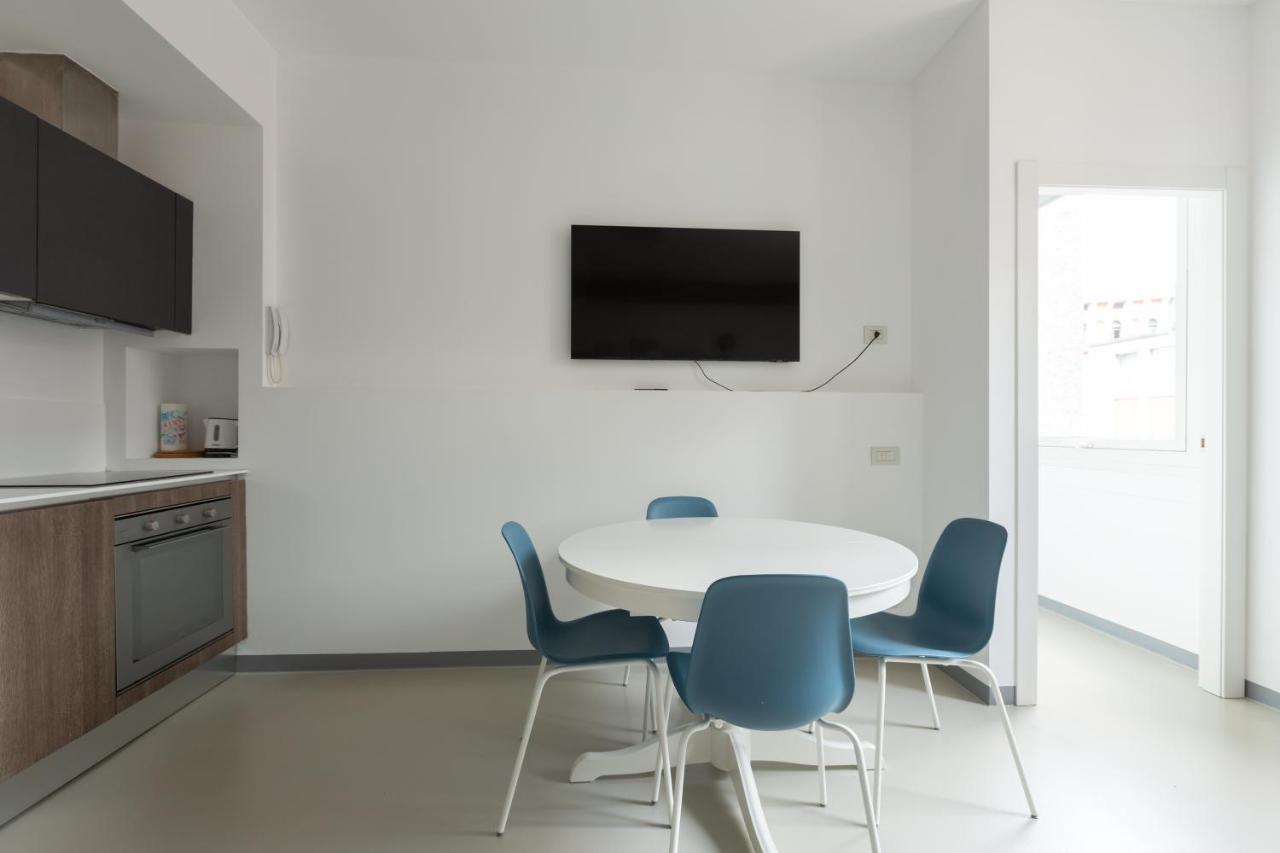 Appartement Porta Nuova Bright And Stylish Flat à Milan Extérieur photo